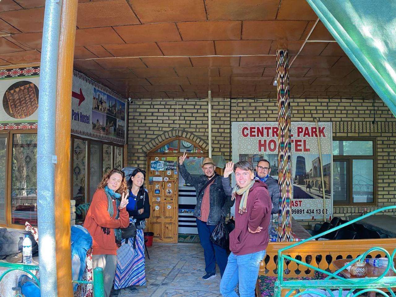 Central Park Hostel Χίβα Εξωτερικό φωτογραφία