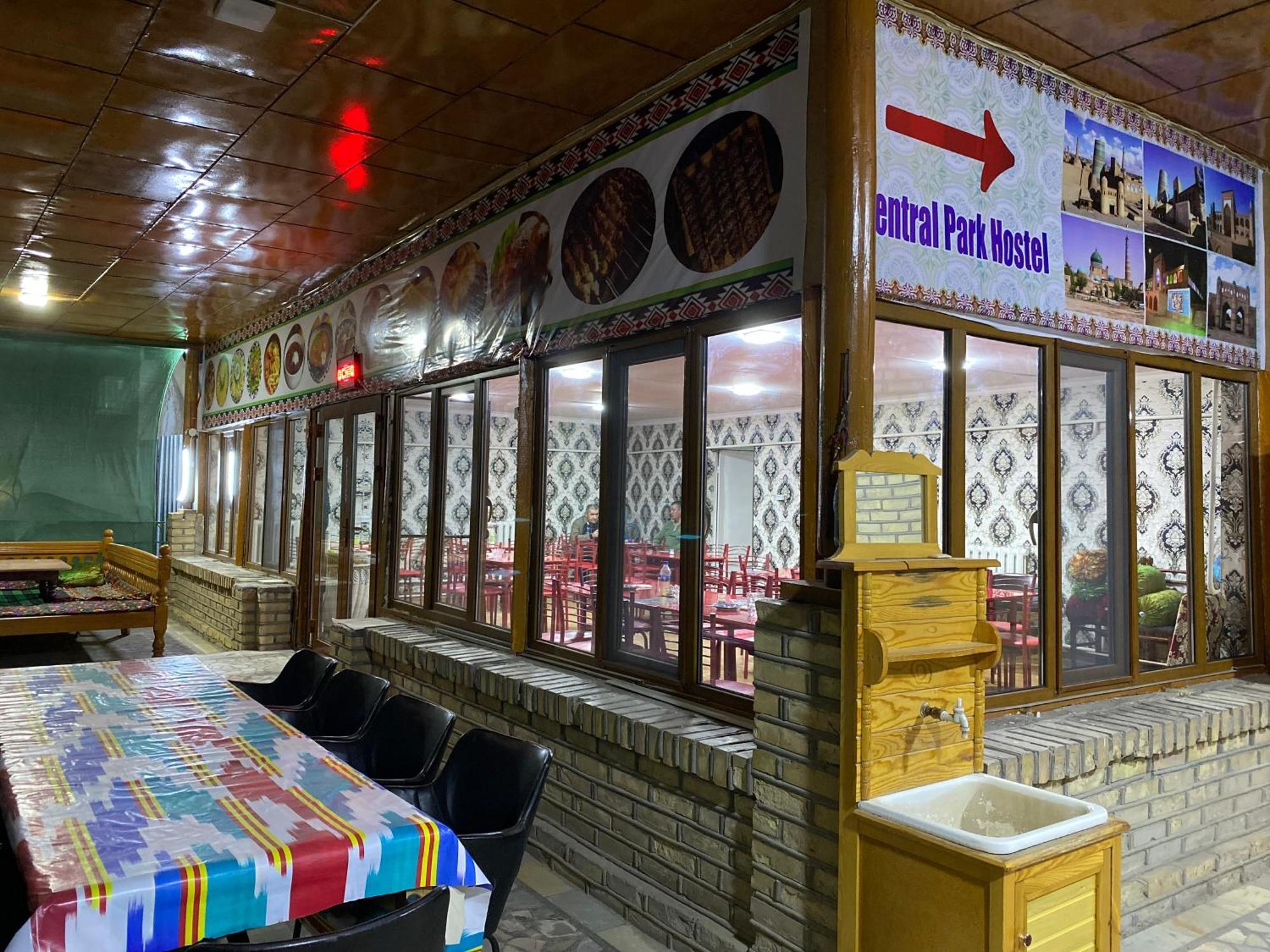 Central Park Hostel Χίβα Εξωτερικό φωτογραφία