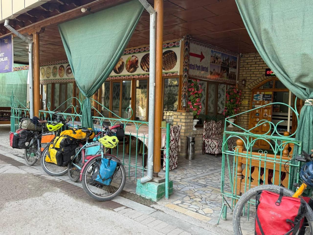 Central Park Hostel Χίβα Εξωτερικό φωτογραφία