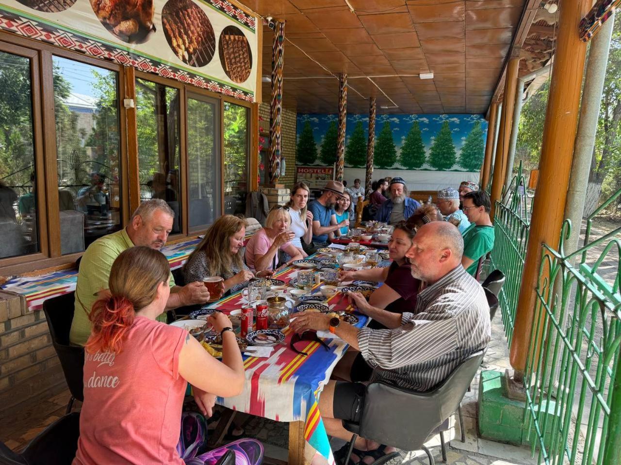 Central Park Hostel Χίβα Εξωτερικό φωτογραφία