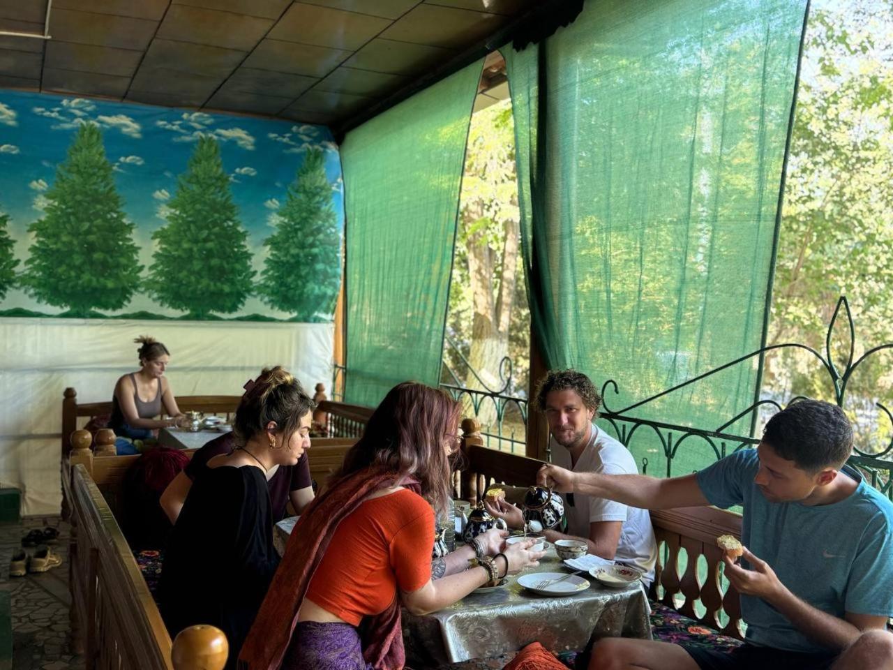 Central Park Hostel Χίβα Εξωτερικό φωτογραφία